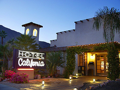 20071003161841-palm-springs-hotel-california-400.jpg